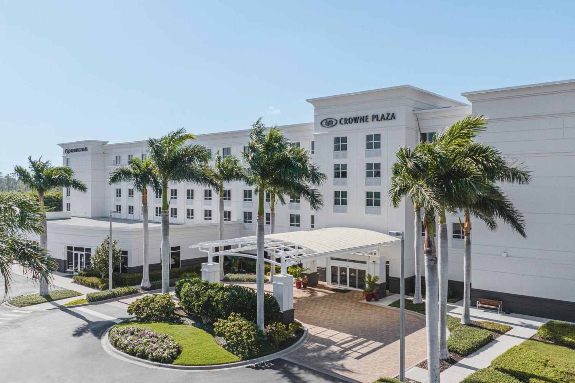 Hotel Crowne Plaza Ft Myers Gulf Coast By Ihg Fort Myers Exteriér fotografie